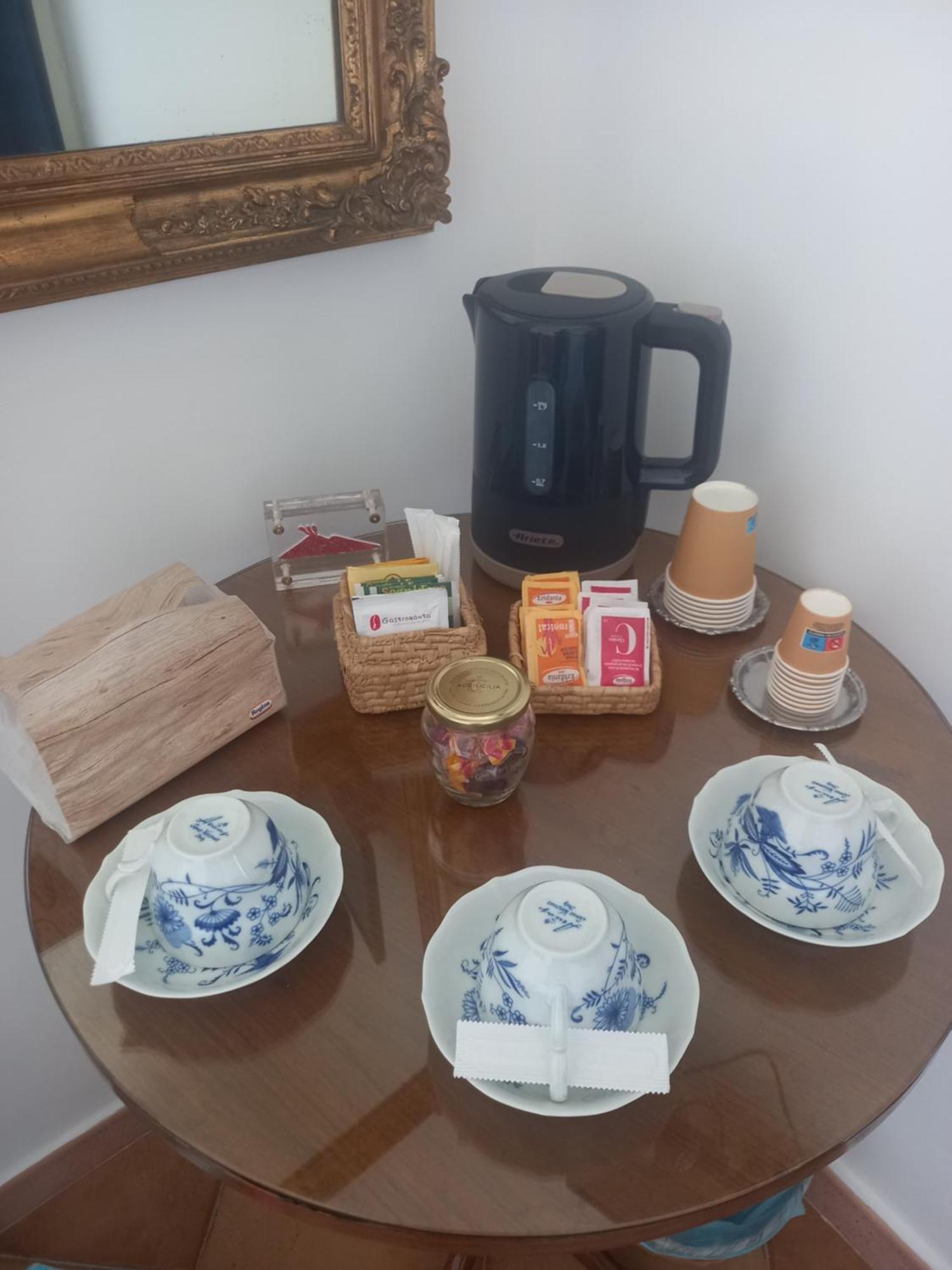 99 Scalini Bed & Breakfast Napoli Bagian luar foto