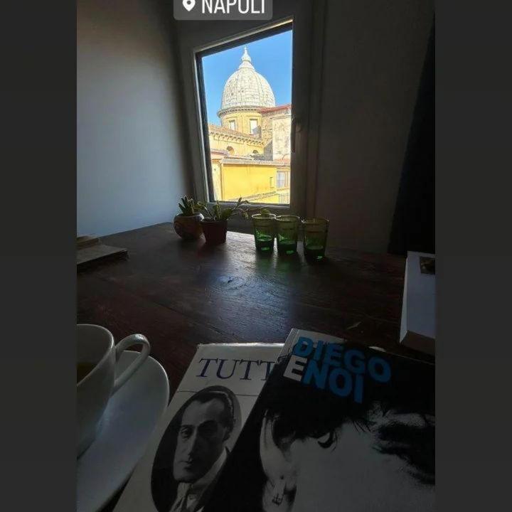 99 Scalini Bed & Breakfast Napoli Bagian luar foto